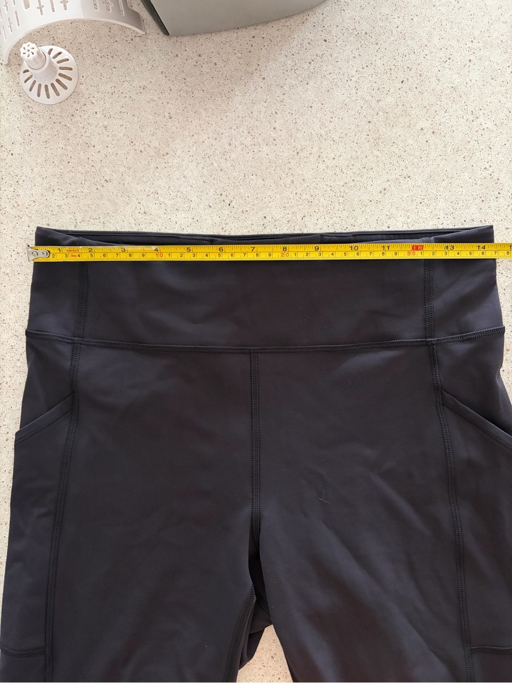 Women’s Lululemon Wunder Train bike shorts. Size 10